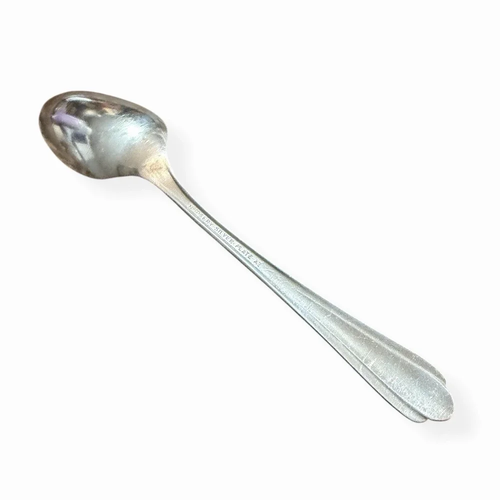 Tudor Plate Oneida Silver June Nursery Silverplate 1 Teaspoon Tea Spoon Art Deco